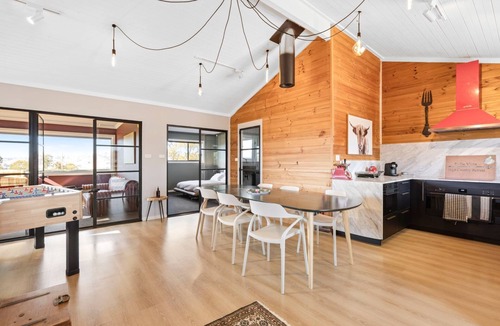 Bonnie Doon House | Bella Vista - Bonnie Doon