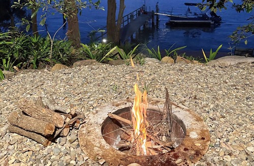 Bar Point House | Bellbird Bar Point *Boat Access ONLY*