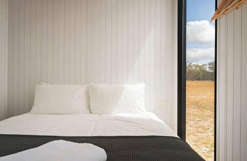 Stawell House | Bellellen Park 1 by Tiny Away