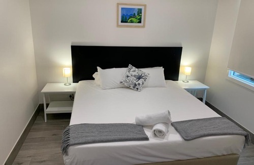 Golden Square Hotel | BENDIGO HIGH ST MOTEL - Oil Friendly Price