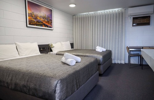 Kangaroo Flat Hotel | Bendigo Motor Inn