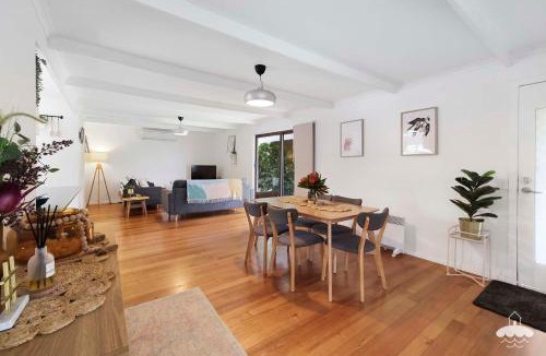 Yanakie House | Between Waters Stay 3 Pay 2 Winter Special
