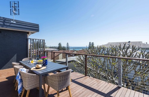 Yamba Apartment | Bimbajong Pines - Pet Friendly- Oceanstays