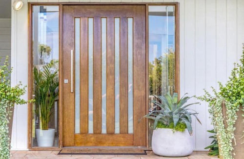 Killcare Heights House | 'Binalong House' by HolidayCo