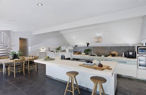 Blackwall House | Birdsong Retreat Umina Beach