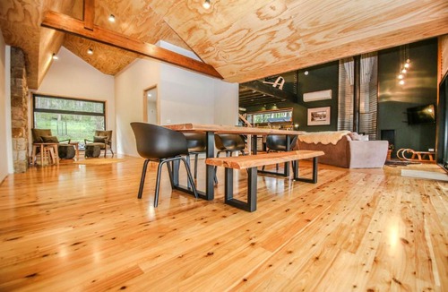 Harrietville House | Black Mamba House
