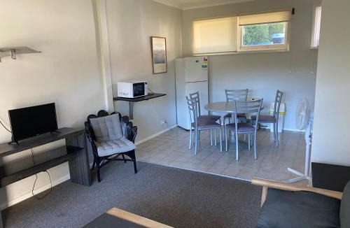 Blackheath House | Blackheath Holiday Cabins