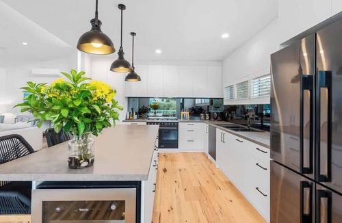 Blairgowrie House | Blair Rise - 6 BR home, solar heated swimming pool