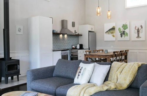 Belford Villa | Block Eight Estate Vineyard View Villa