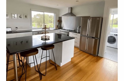 Yanakie House | Blue Beach House Stay 3 Pay 2 Winter Special