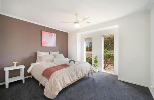 Hamilton Villa | Blue Bird Villa Hamilton