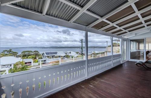 Albany House | Blue Horizon House by The BNB Collection