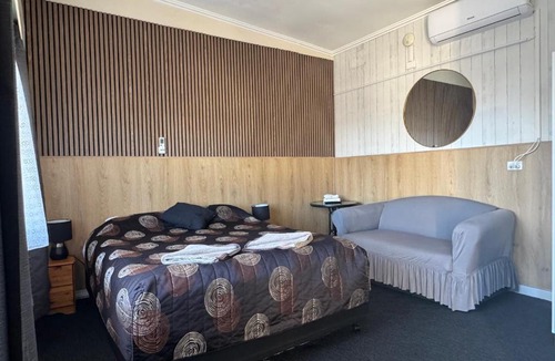 Mount Gambier Hotel | Blue Lake Motel