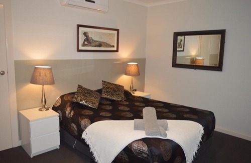 Mount Gambier Hotel | Blue Lake Motel