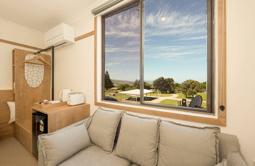 Apollo Bay Hotel | Blue Ocean Motel Apollo Bay
