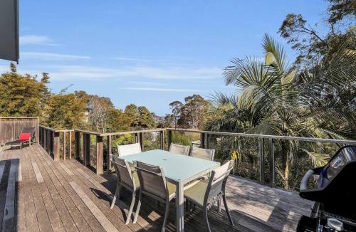 Merimbula House | Blue on Collins