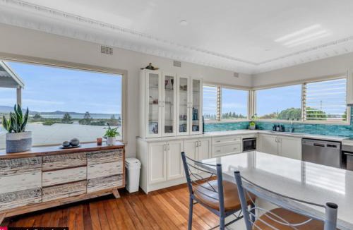 Bermagui House | Blue Pacific Holiday Home - Murrah St 73