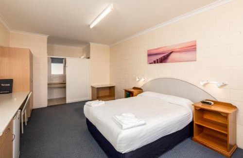 Port Lincoln Hotel | Blue Seas Motel