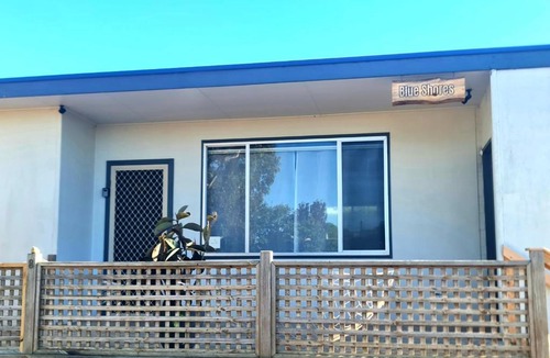Kingscote Apartment | Blue Shores two bedroom apartment in Kingscote