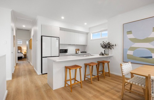 Maslin Beach House | BlueBelles—Coastal Chic Overlooking Maslin Beach