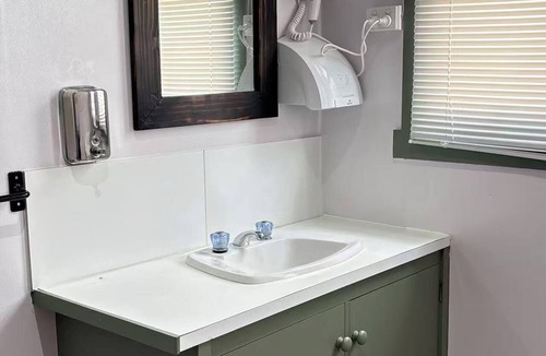 Whitemark Hotel | Bluff House on Flinders Island
