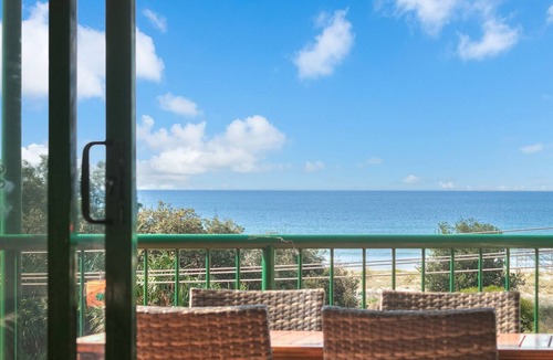 Bilinga Apartment | Boardwalk Pacific 8 - Beachfront Bilinga - Min. 3 Night Stays!