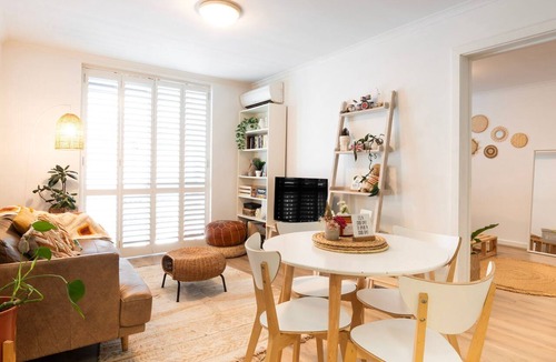 St Kilda Apartment | Boho Escape by the Bay