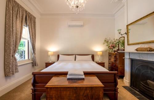 Sale Bed & Breakfast | Bon Accord Boutique Accommodation