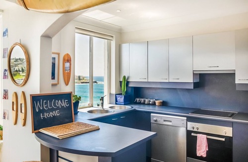 Bondi Beach Apartment | Bondi Cloud Surf House by Sydney Dreams