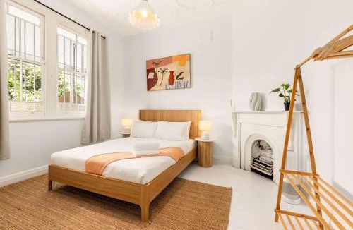 Bondi Beach Apartment | Bondi Family Friendly Retreat with Pool