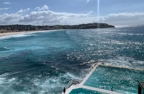 Bondi Apartment | Bondi Lifestyle Apartment, Walk to Totti's & Cafés