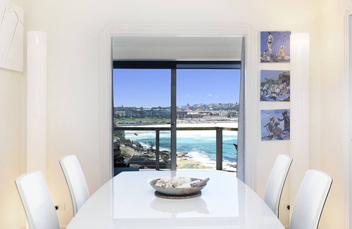Bondi Apartment | BONDI SENSATION- Insurmountable ocean views