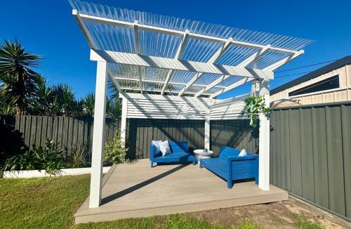 Patonga House | Book, Wine & Sinker - Home in Patonga Beach - Pet Friendly, 4 Bedrooms