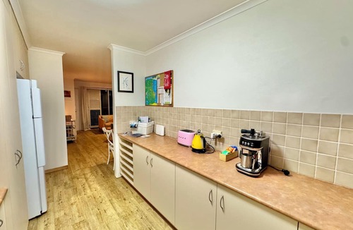 Brunswick Heads Apartment | Booyun@Bruns - 2 bedroom apartment - walk to shops, river and beach