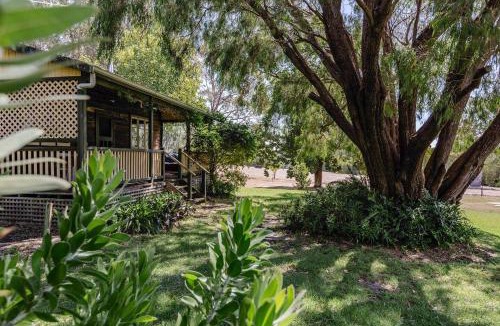 Rosa Brook House | boutique luxury farm stay near beaches & wineries
