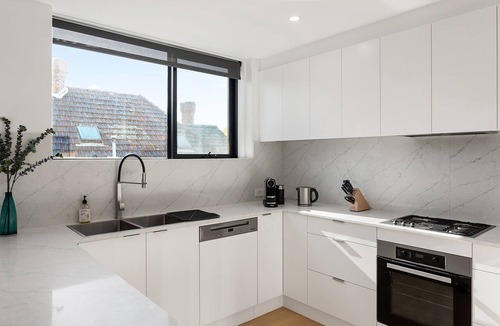 South Yarra Apartment | Boutique Stays - Elmtree