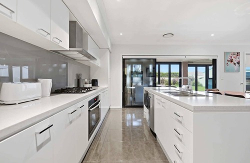 Calare House | Bowman Retreat, Modern Family Home