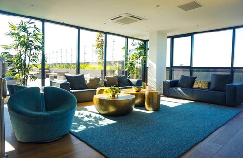 Box Hill Apartment | Box Hill Luxury Apartment