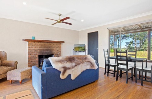 Central Tilba House | Braeside Cabin Four Ziera