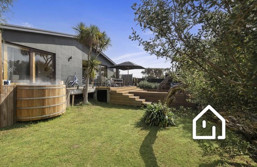 Blairgowrie House | Braeside Hot Tub Retreat *1 NIGHT FREE* 400m to Bridgewater Bay