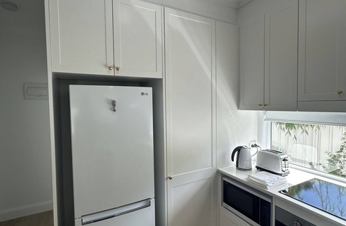 Port Macquarie Villa | BRAND NEW 2 Bedroom Coastal Villa Great location short walk to Shelly Beach