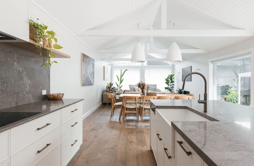Killcare House | Brand new boutique, bayside cottage w/sauna + plunge pool