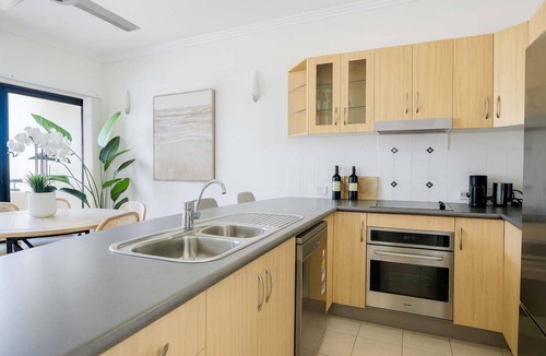 Townsville Apartment | Breakwater Marina Apartment | Pool, Parking, Walk to Ferry & Strand