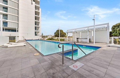 Mandurah Apartment | Breathtaking Waterfront Apartment in Mandurah
