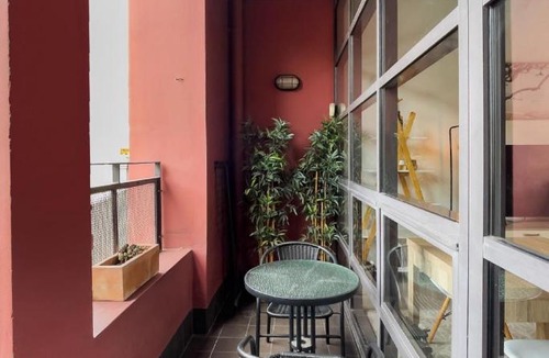 Chippendale Apartment | Brick & Beam New York Style Loft in Chippendale
