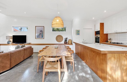 Barwon Heads Cabin | Bridge Road Retreat – Barwon Heads Getaway
