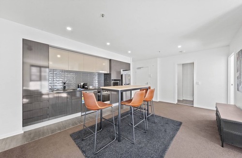 Gungahlin Apartment | Bright 2-Bed Apartment with Scenic Balcony