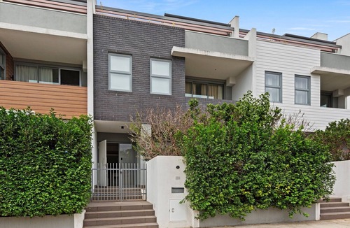 Rosebery House | Bright & Modern 3-Bed Townhouse in Rosebery