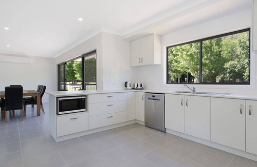 Bright House | BrightAway - Located in Bright, Victoria