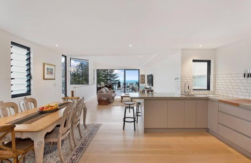 Bronte House | BRON455B - Bronte Beach House with Ocean Views